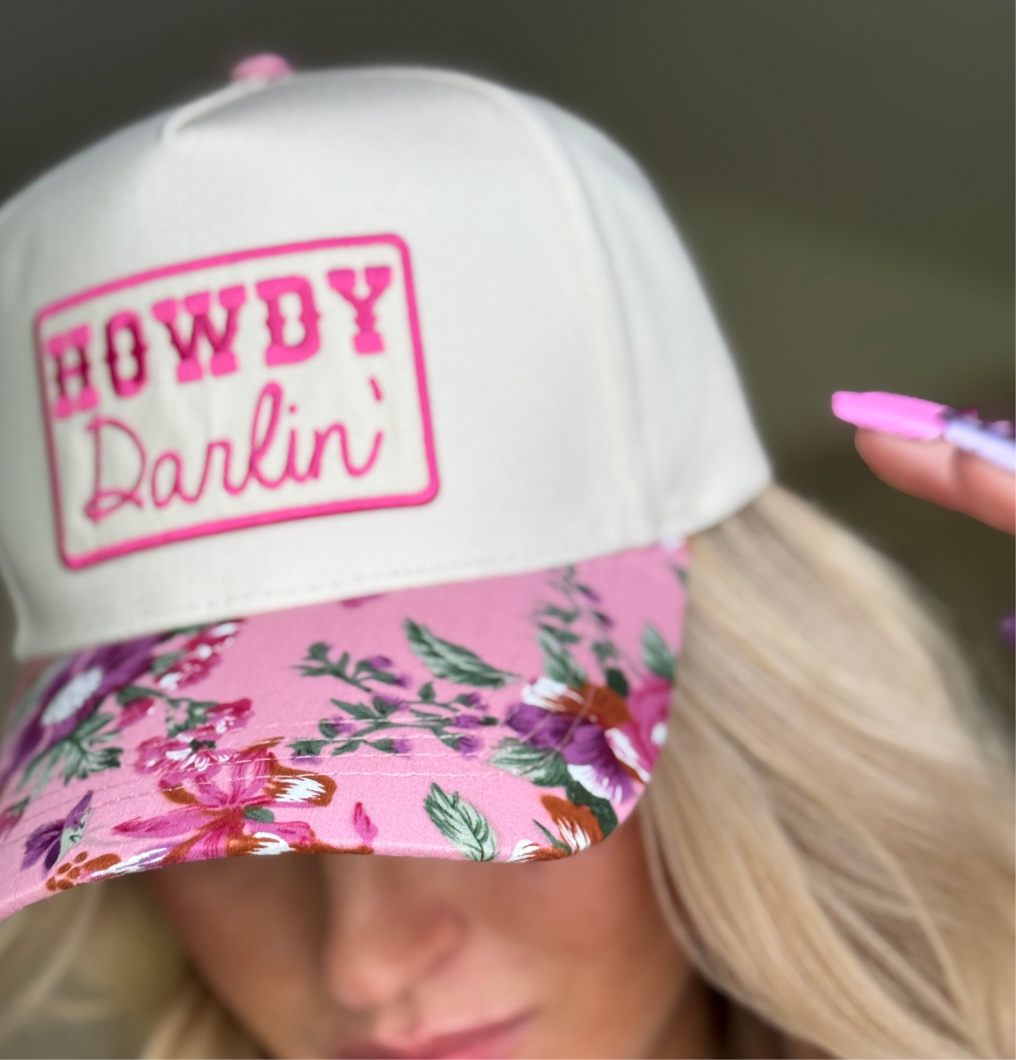 Howdy Darlin' Embroidery Patch Floral
Two-Tone Hat